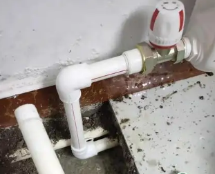 尼玛卫生间测漏水多少钱